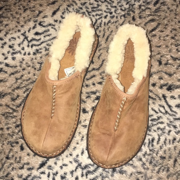 UGG Shoes - Ugg Australia Women’s Bettey Shoes